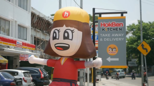 Balon Maskot untuk Brand Fast Food: Cara Menarik Antrian Tanpa Harus Diskon Terus-Menerus