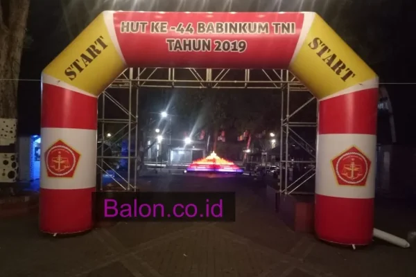 Balon Gate Start Finish HUT KE 44 BABINKUM TNI