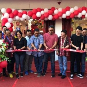 acara grand opening gerai toko acara grand opening gerai toko
